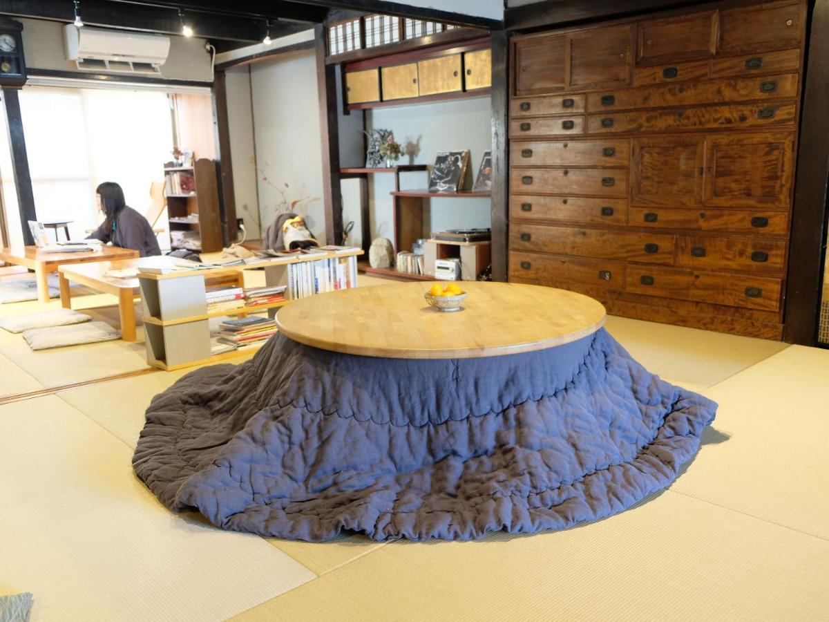 Hostel & Tatami Bar Uchikobare -内子晴れ- Exterior foto