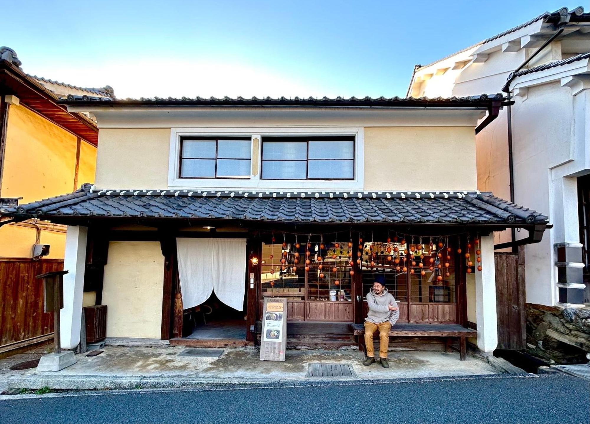 Hostel & Tatami Bar Uchikobare -内子晴れ- Exterior foto