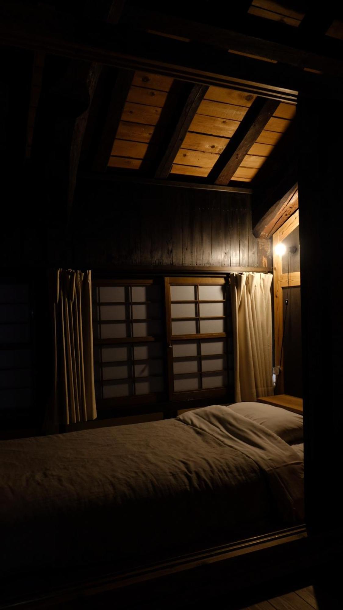 Hostel & Tatami Bar Uchikobare -内子晴れ- Exterior foto